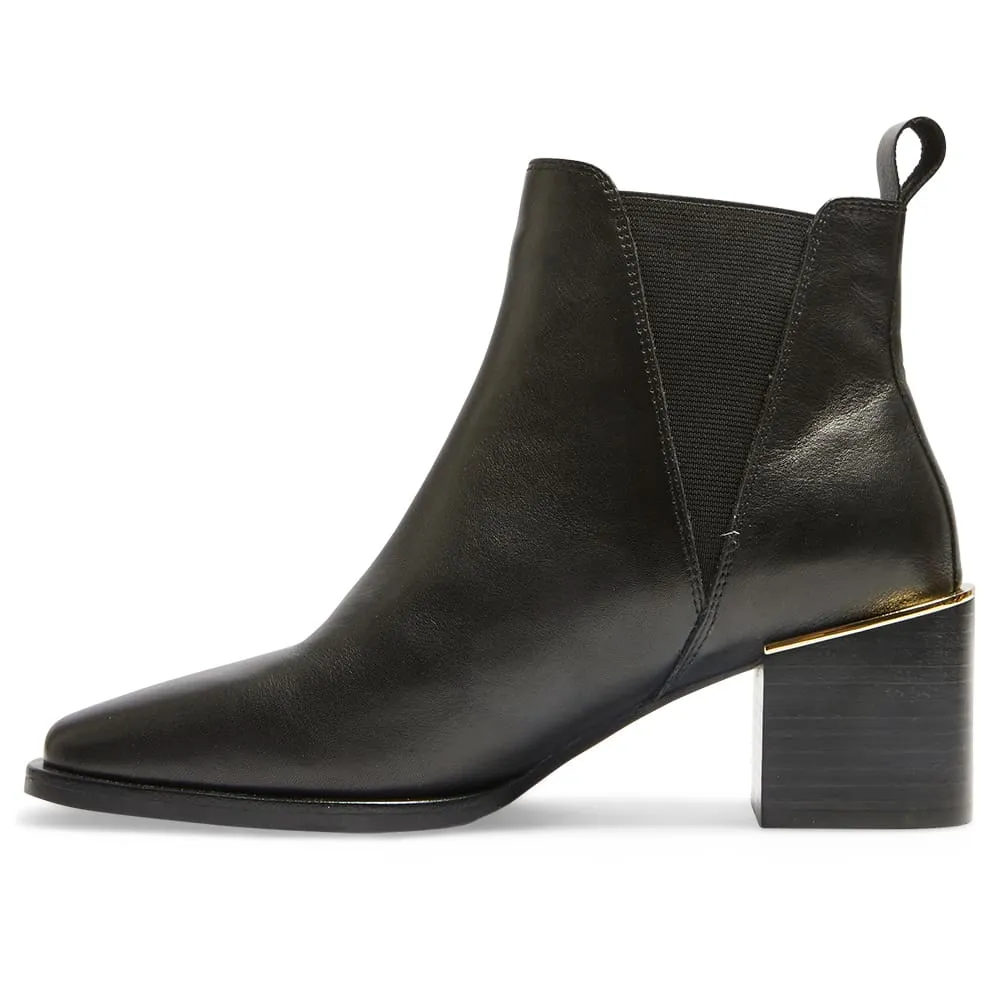 Blake Boot in Black Leather